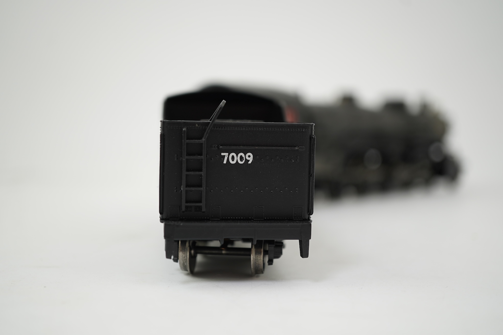 A boxed HO gauge Spectrum by Bachmann (81603) model of Unio Pacific USRA, 7009, 4-8-2 Light Mountain locomotive with bogie tender, powered for two rail operation.